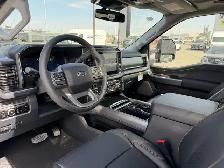 2026 Ford Super Duty F-350 SRW - Photo 17