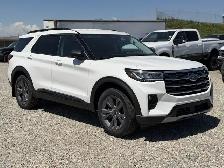 2026 Ford Explorer Active w/200A Pkg - Photo 12