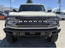 2026 Ford Bronco Badlands - Photo 4