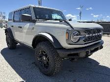 2026 Ford Bronco Badlands - Photo 14