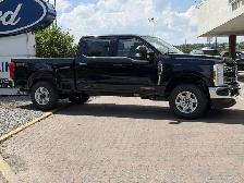2026 Ford Super Duty F-350 SRW - Photo 2