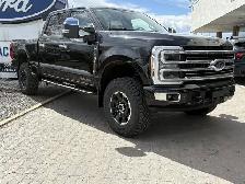 2026 Ford Super Duty F-350 SRW - Photo 2