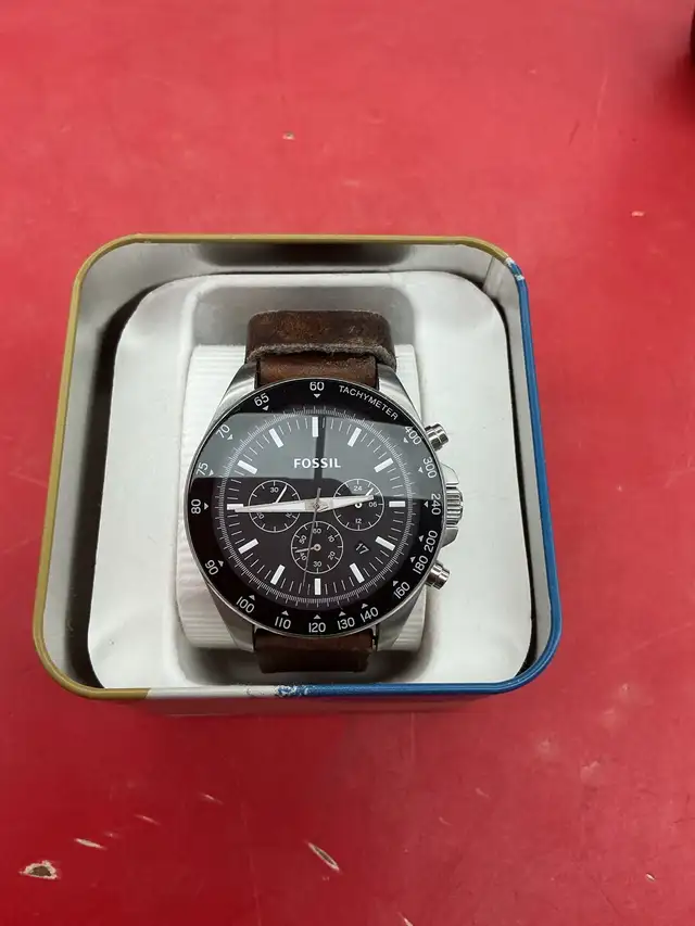montre pour homme Fossil