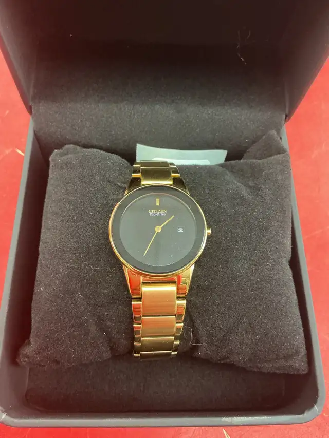 montre pour femme Citizen eco drive