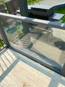 FOR SALE: TEMPERED GLASS PANELS - Photo 2