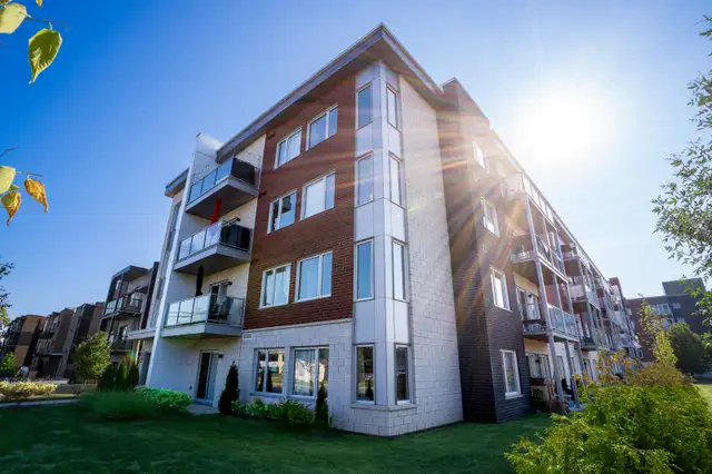 Superbe loft au 3e étage | Saint-Constant