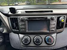 2015 Toyota Rav 4 LE - Photo 6