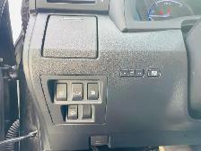 2013 Lexus, Bluetooth, Leather Heat Seat, Sunroof, Backup Camera - Photo 11