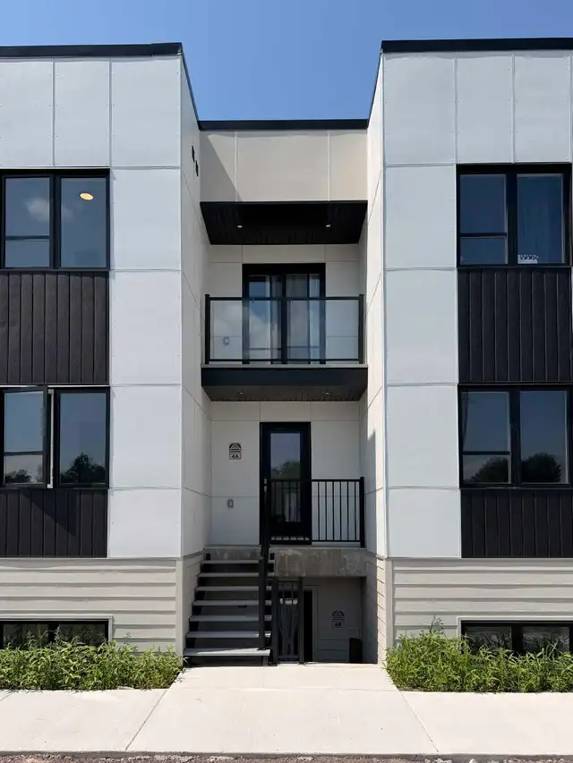 3 1 Beds 2.5 Baths - Townhouse