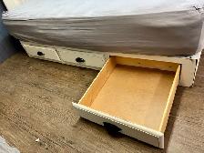 Storage bed-Real wood! - Photo 4