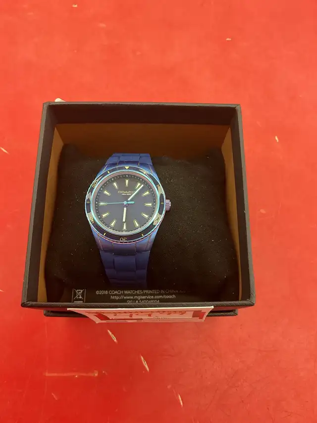 montre pour femme Coach