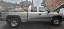 2005 Chevrolet Silverado 1500 Extended Cab 143.5' WB 4WD - Photo 2