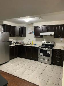 Basement apartment for rent - Photo 10