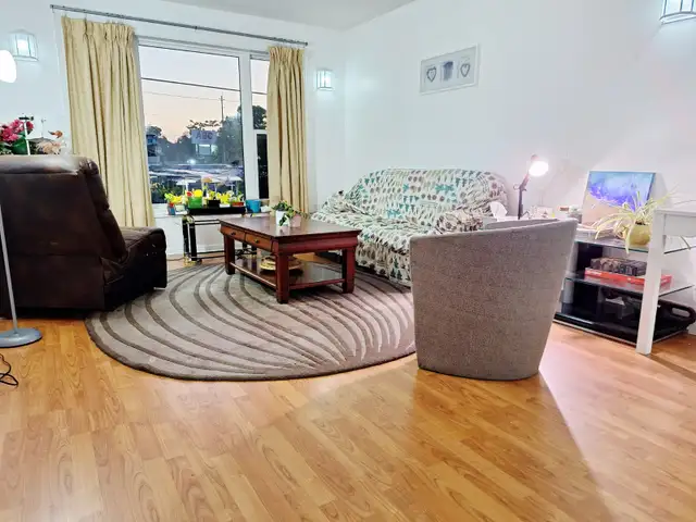 9.1-Mid-town Sunny Rm All Included for Working Pro. -Short/Long