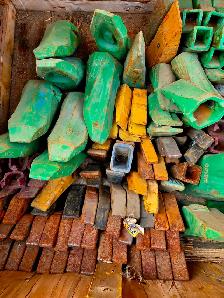 NEW BUCKET TEETH & RIPPER TEETH – VARIOUS SIZES & STYLES - Photo 2