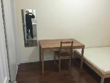room for rent at York University village - Photo 7