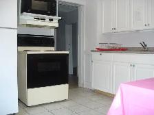 McMaster Students Room Rental-All inclusive, Spicious and Bright - Photo 7