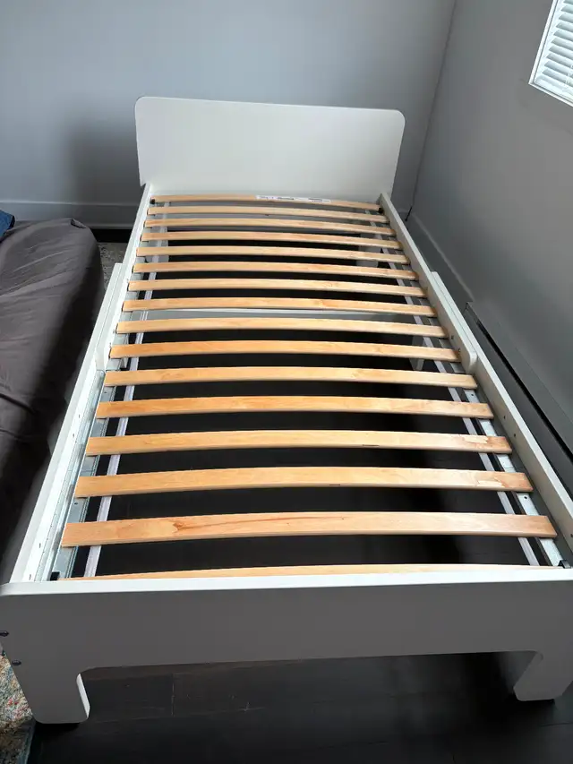 Bed frame