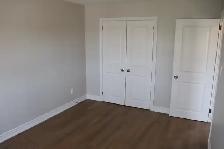 2 Bedroom Apt $1,740/m   Hydro avail Sep 1 - Photo 4