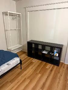 Private Furnished Room for Rent, steps to Subway - Photo 3