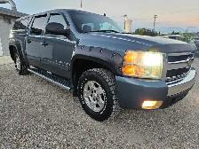 2007 Chevrolet Silverado 1500 LT Crew Cab 5.3L V8 4X4 5.8ft box
