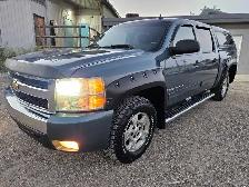 2007 Chevrolet Silverado 1500 LT Crew Cab 5.3L V8 4X4 5.8ft box - Photo 2