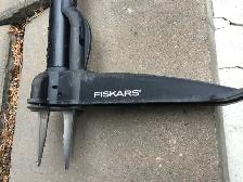 Fiskars Stand-Up Weed Puller Tool - Photo 3