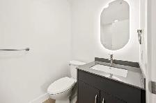 1 Bedroom 1 Bathroom Apartment - Photo 3