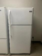 Réfrigérateur blanc 30'' standard Frigidaire