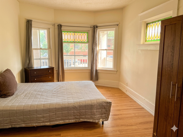 (Downtown) Private MasterRoom, Furnished @ Spac 2 Bedrooms,Quiet