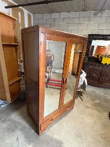 Free delivery used antique Vintage Wooden Wardrobe Armoire - Photo 3