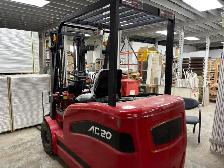 Electric 3-Wheel Forklift – 2 Ton / 4,000 lbs Capacity (AC 20) - Photo 5