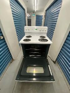 GE WHITE ELECTRIC STOVE - Photo 5