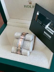 Rolex Datejust Two-Tone Rose Gold MOP Diamond Dial 31mm - Photo 4