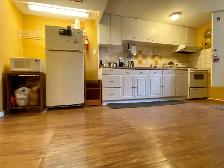 Yonge/Finch: Private Room & Living Room with Separate Entrance - Photo 4