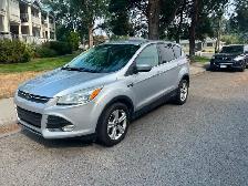 2015 Ford Escape SE AWD - Photo 2
