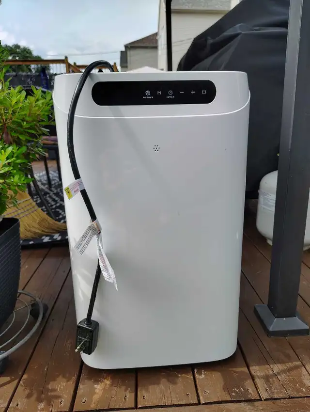 air climatisé état neuf 300$
