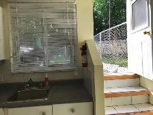 3 12 demi sous-sol DISP MAINTENANT $1050 meublé - 514 621 2863 - Photo 2