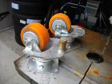 HEVEY DUTY CASTERS - Photo 2