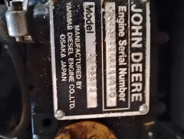 Yanmar 18hp 3-cylinder gasoline engine