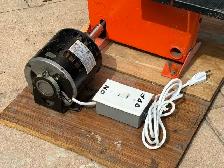 Black & Decker Band Saw - Motorized, Tested Working - Photo 4
