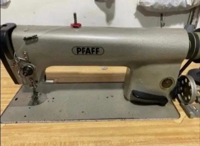 PFAFF Industrial Sewing Machine