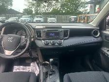 2014 Toyota RAV4 AWD Certified Clean Carfax - Photo 8