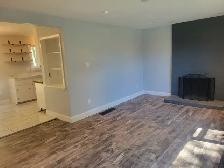 For Rent: 3 Bedroom apartment with private back yard - Photo 3