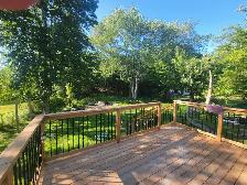For Rent: 3 Bedroom apartment with private back yard - Photo 5