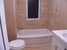 One Private bedroom for rent in high park area - Photo 3