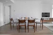 Special Offer Available Beautiful 2-BR Home in North Vancouver - Photo 4