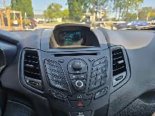 2014 Ford Fiesta - Photo 16