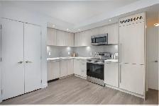 Special Offer Available 3 Bed   2 Bath Home in North Van - Photo 4
