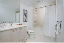 Special Offer Available 3 Bed   2 Bath Home in North Van - Photo 8